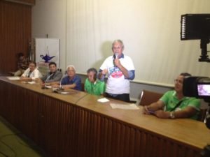 O Deputado Distrital Raimundo Ribeiro demonstra apoio à categoria