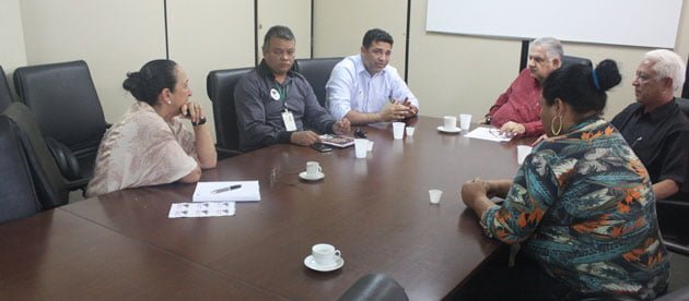 Direito ao Recesso de Final de Ano ( 2013 ) REUNIÃO