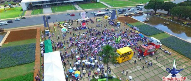 ATO UNIFICADO: Auxiliares e Técnicos em Enfermagem comparecem em peso ao movimento