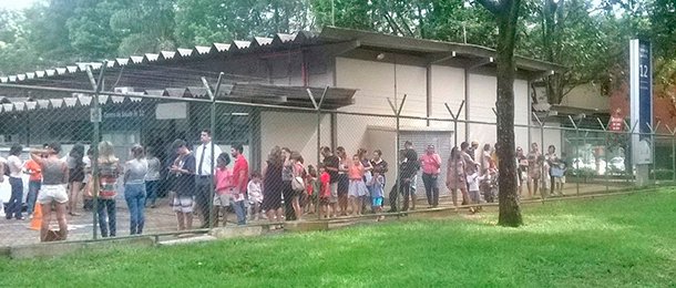 Surto de febre amarela preocupa população e sobrecarrega centros de saúde