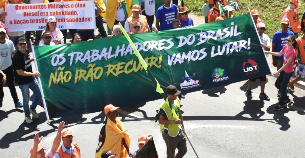 Sindate e Febrapen participam da Grande Marcha Geral