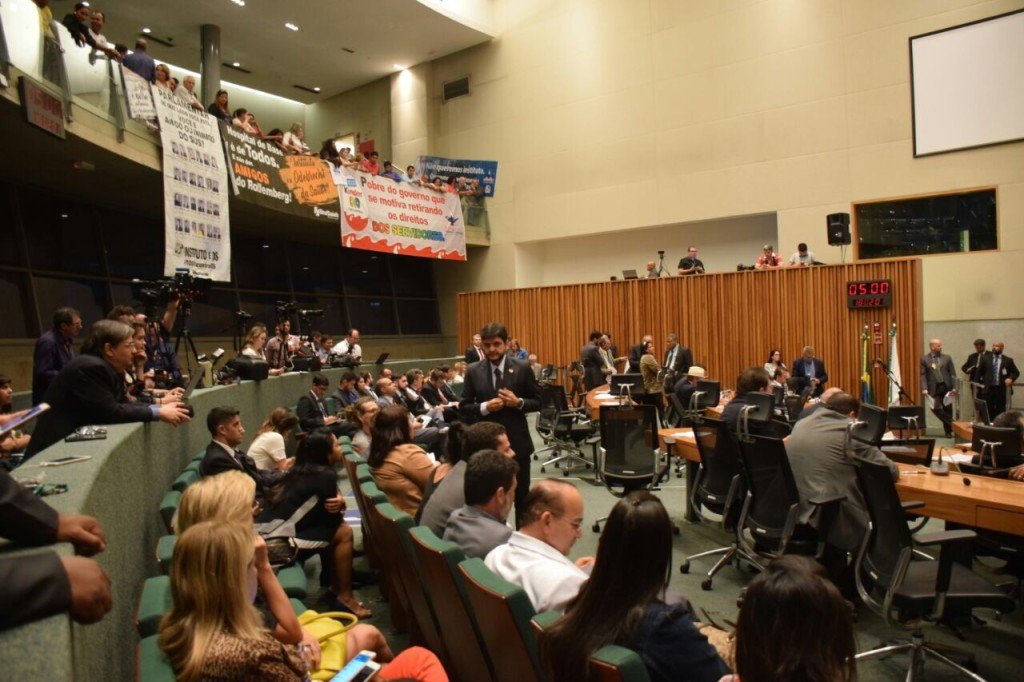 Em acordo, parlamentares decidem votar integralmente, na próxima terça-feira, o PL 1486/2017