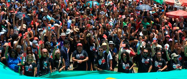 Orçamento do GDF para 2018 não prevê reajuste salarial a servidores