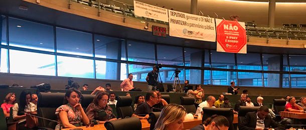 CLDF debate substitutivo ao PLC 122/2017 com sindicatos