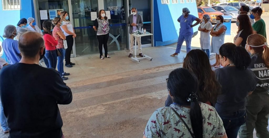 Sindate discute com profissionais e gestores do HRG solução de problemas na remoção de pacientes