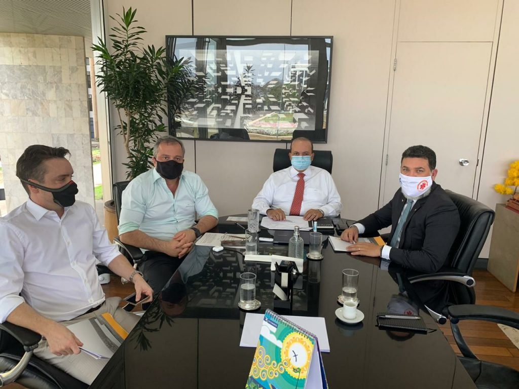 Plano de carreira dos auxiliares e técnicos em enfermagem está próximo