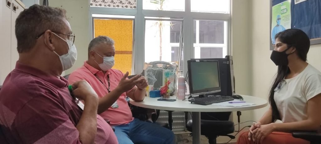 Diretores do Sindate vão até Hospital da Região Leste para conversar com profissionais e apurar denúncias