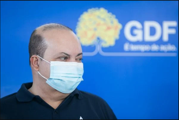 Metrópoles: Ibaneis anuncia que vacinação de jovens de 20 anos começará na quinta