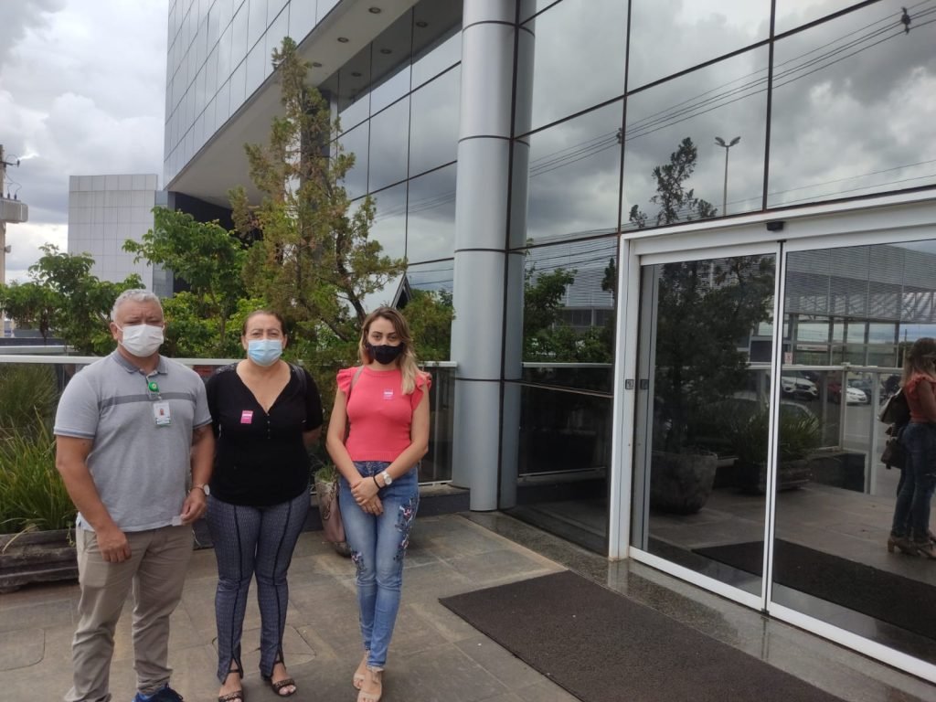 Pacientes podem ficar sem assistência por falta de padioleiros e profissionais da farmácia no IGES